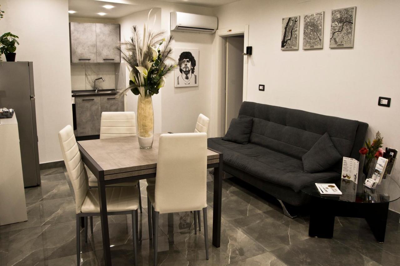 Suite Napoli Sotterranea Con Vasca Idromassaggio Экстерьер фото